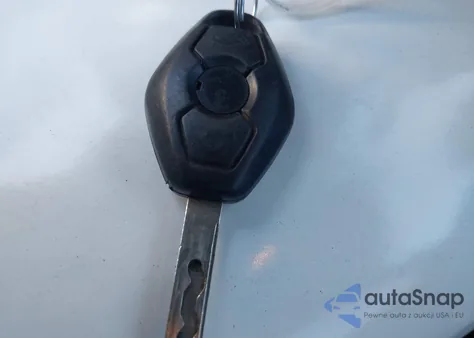 2005 BMW 645Ci z USA, uszkodzony, nr VIN WBAEK73455B260880